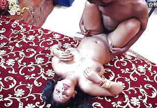 Tamil wifey Highly 1 st Suhagraat with Her large Jizz shotgun spouse And Jism Gulping after harsh Intercourse ( Hindi Audio )