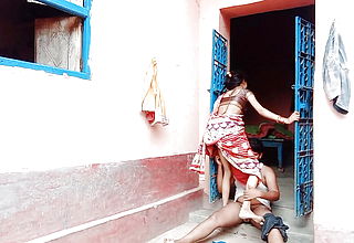 Village Bhabhi alone in home Outdoor Sex video