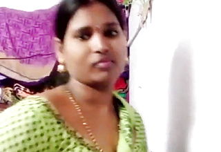 Tamil hot Family Girl Striptease video leaked
